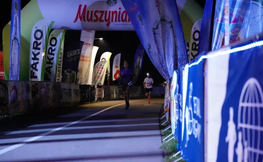 Ostatnie piątkowe zmagania na Festiwalu Biegowym. Ruszył Bieg Nocny na 7 km - 57